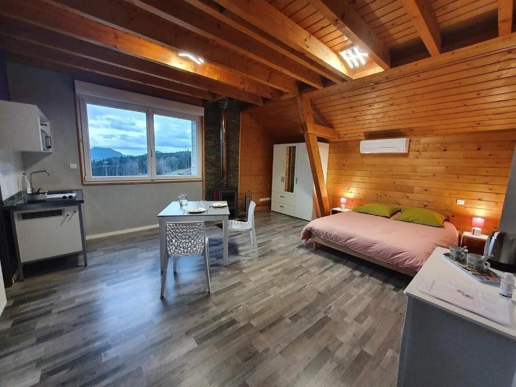 Chambres D'Hotes Les Houes La Grande Fosse Bagian luar foto
